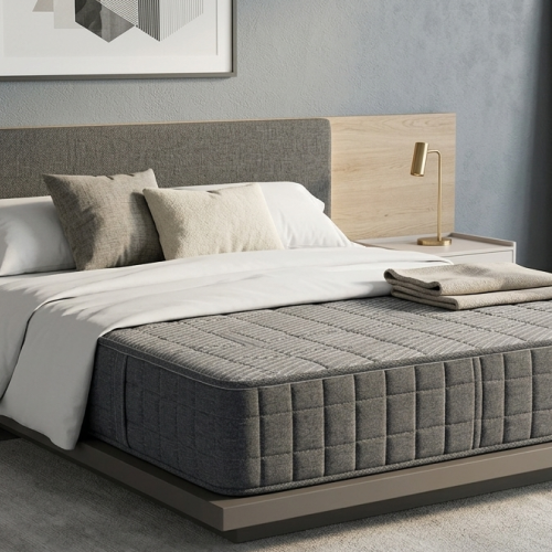 مرتبة  اسفنج HR مائلة للصلابة ارتفاع 20 سم